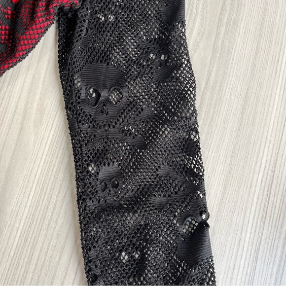 NWOT JAWBREAKER SKULL MESH CROP TOP SIZE XL - Picture 7 of 7